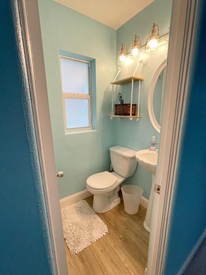 Cozy Canaveral Cottages Cape Canaveral Exteriör bild