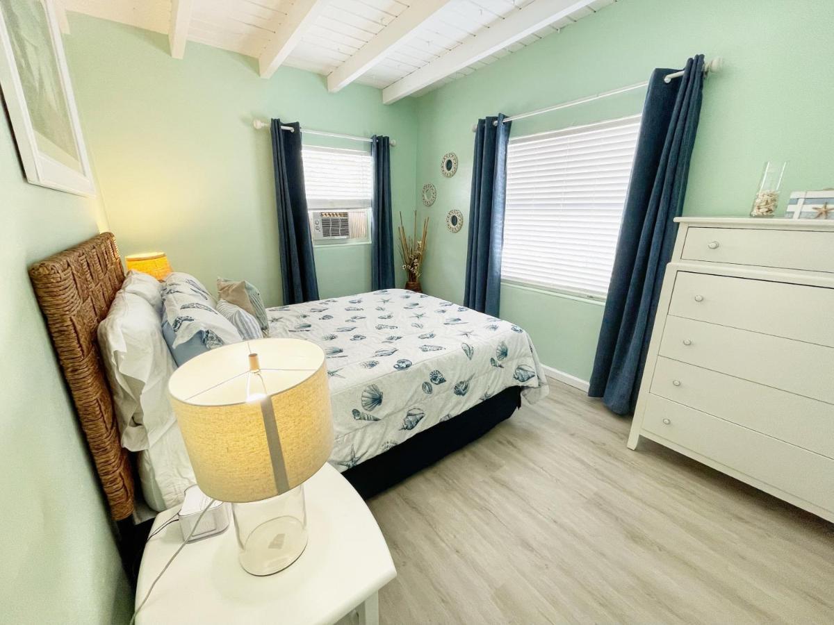 Cozy Canaveral Cottages Cape Canaveral Exteriör bild